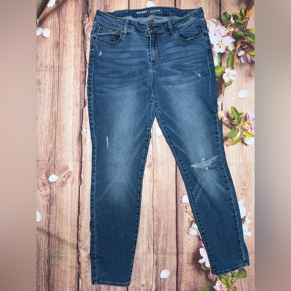 Old Navy Women's Skinny Jeans - Blue - Picture 1 of 5